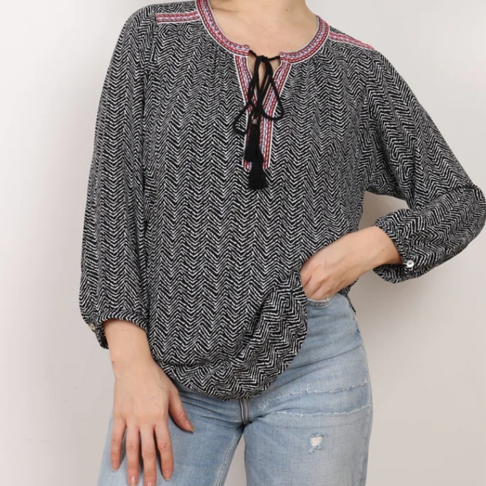 Daniel Rainn Black & White Chevron Tie-Neck Peasant Blouse with Pink Trim